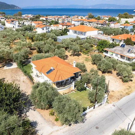 Apartment Louloudis Complex