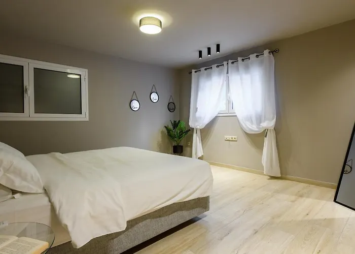 Louloudis Complex Appartement